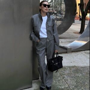 Faux-leather Gray Women's low-Waist Straight Pants - Sleek Modern Style